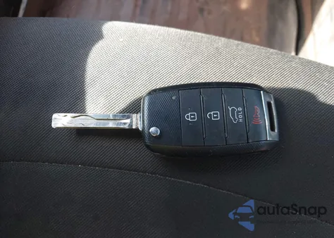 2016 Kia Soul from USA, damaged, VIN KNDJN2A28G7386010